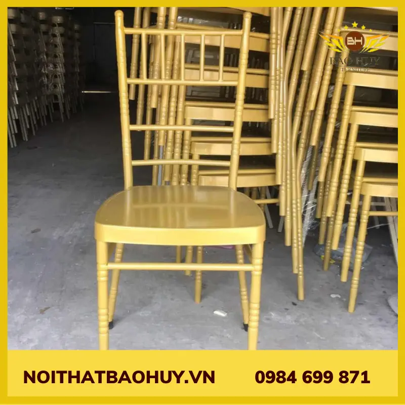 Ghé Tiffany - Ghế Chiavari nhà hàng tiệc cưới