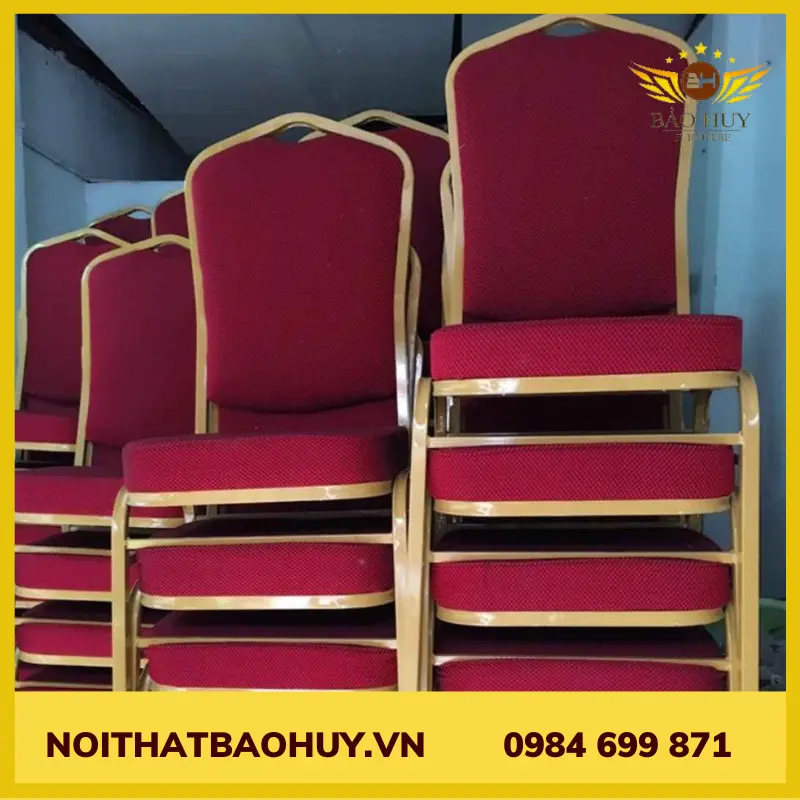 Ghế nhà hàng tiệc cưới khung sắt bọc nệm GNH 12 
